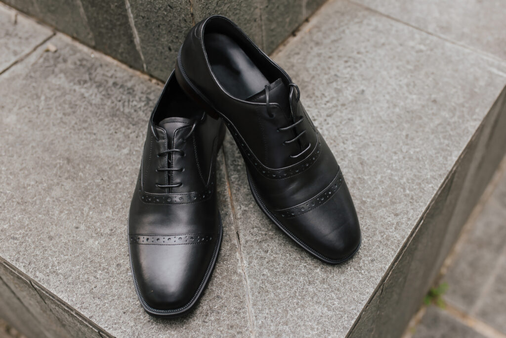 Oxford Shoes vs Derby Shoes 